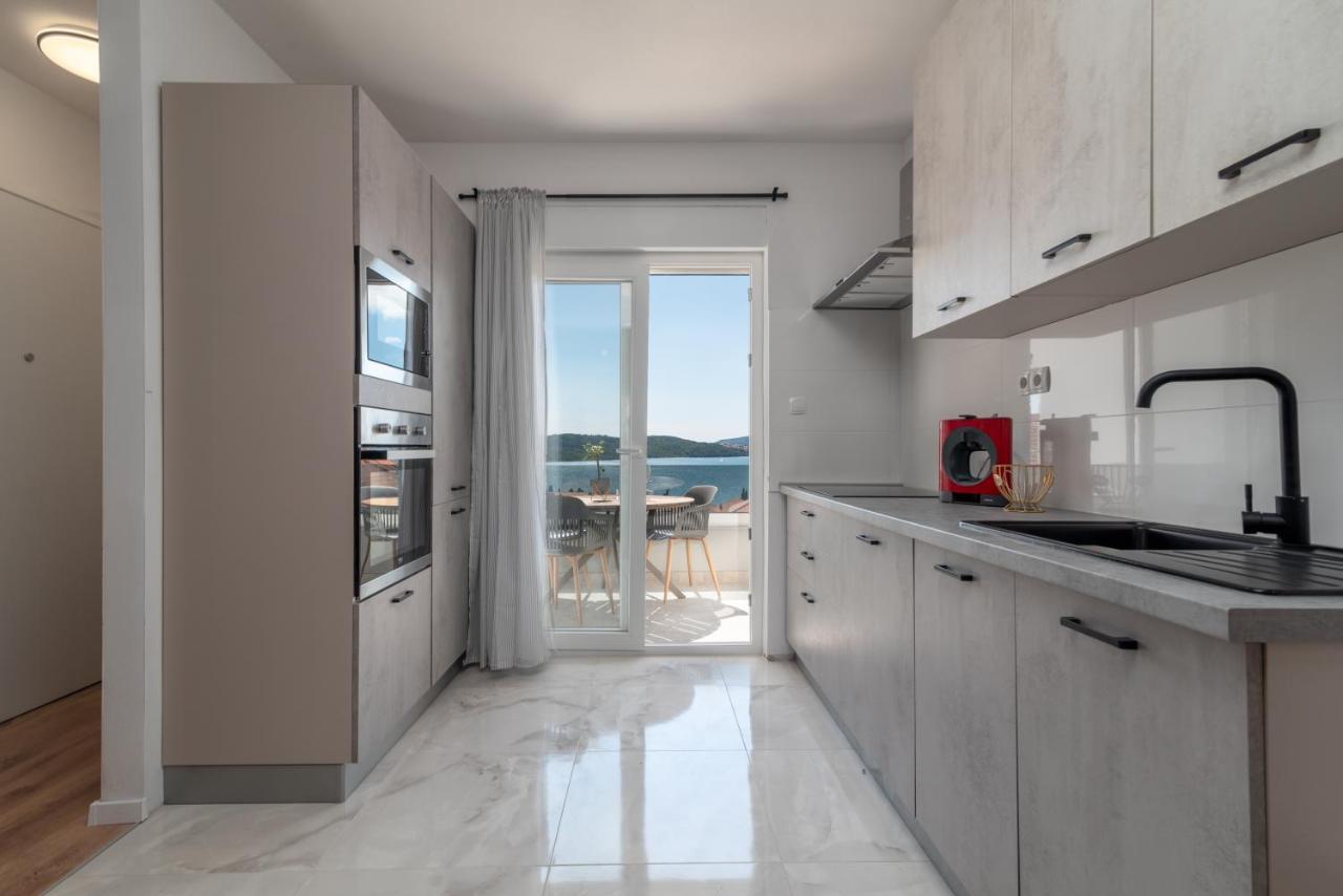 Villa Eight By Villa Kuzmanic Trogir Extérieur photo