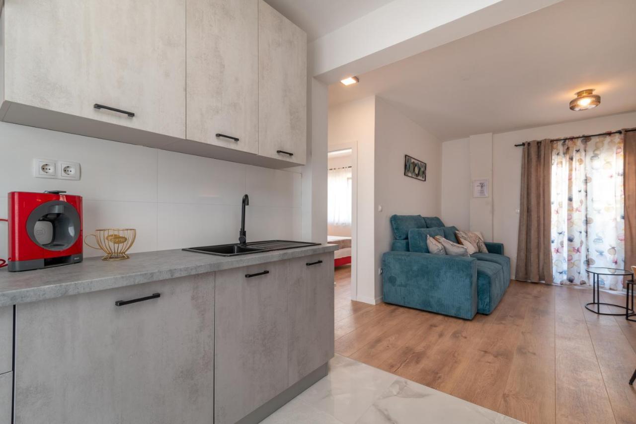 Villa Eight By Villa Kuzmanic Trogir Extérieur photo