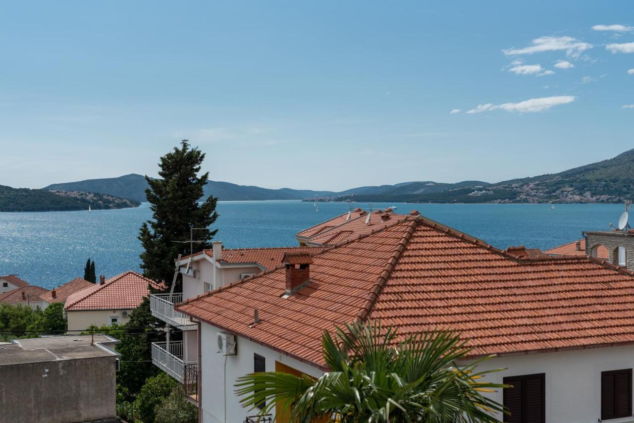 Villa Eight By Villa Kuzmanic Trogir Extérieur photo